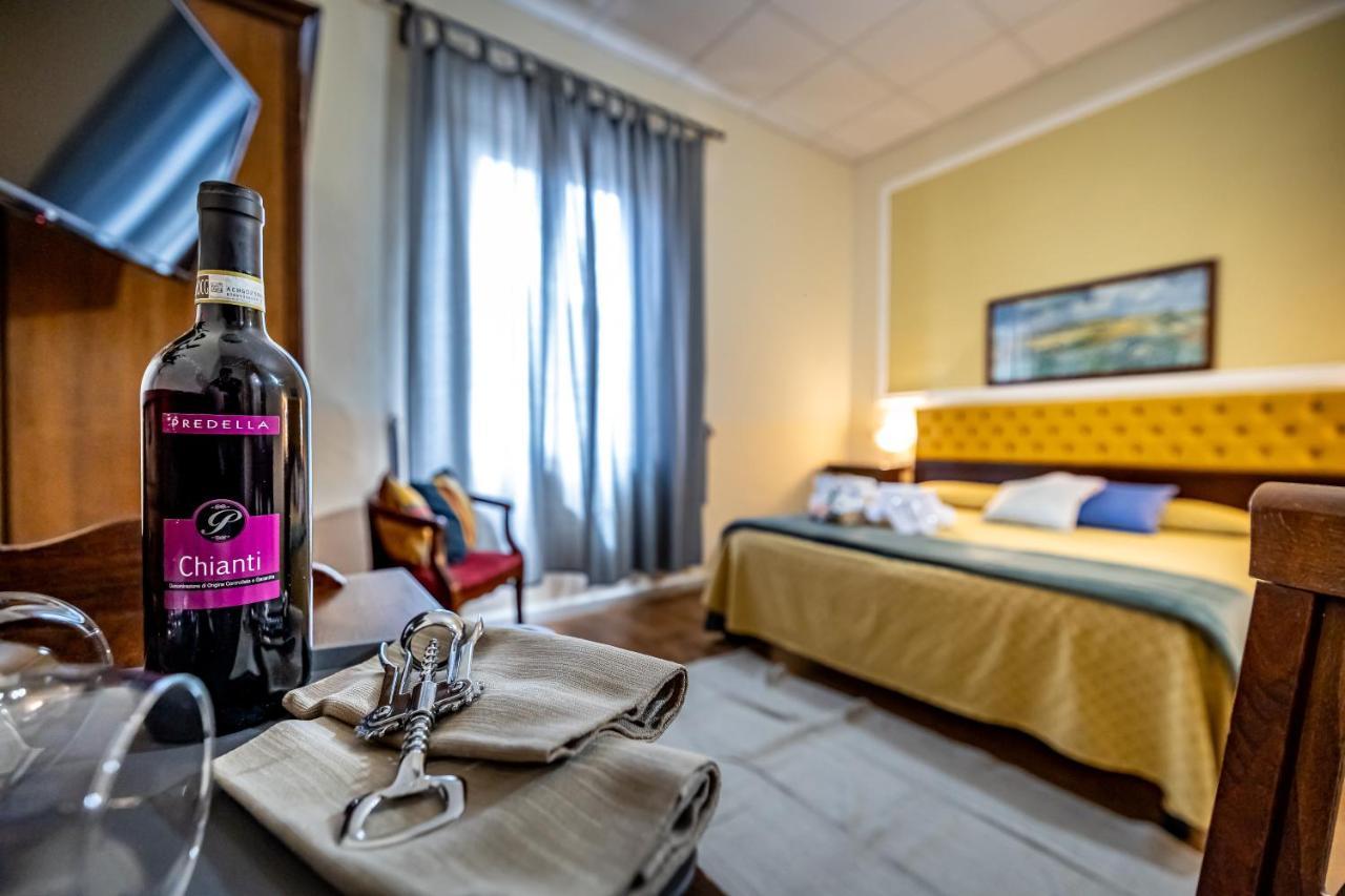 Hotel Minerva Пиза Екстериор снимка