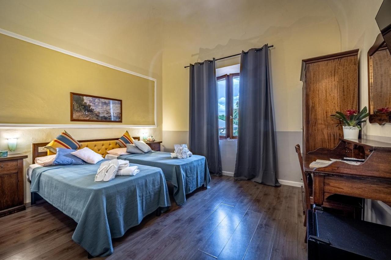 Hotel Minerva Пиза Екстериор снимка