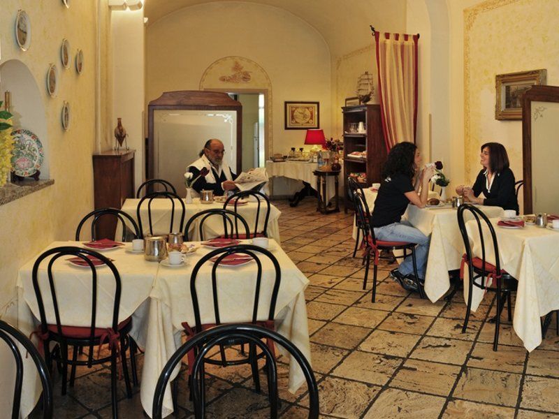 Hotel Minerva Пиза Екстериор снимка